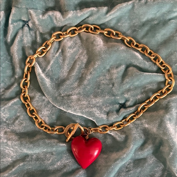 Wolf & Badger Jewelry - Chic and Chunky Gold Necklace with Red Heart Pendant from Wolf & Badger